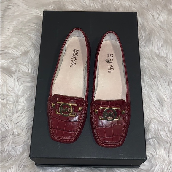 Size 5 (US) Michael Kors Loafers - Picture 1 of 4